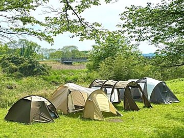 キャンパー必見!【ワークマン】「お店で出会えたら即購入!」人気のキャンプ商品あつめました