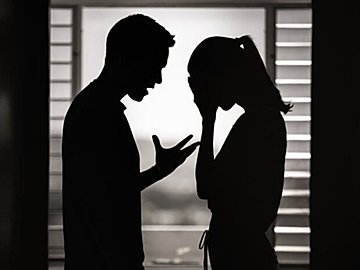 「妻のことが心配なんです、もっと人として成長してほしい…」モラハラ夫が妻に向ける「歪んだ本音」