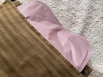 【ダイソー】猛暑の必需品かも!冷やさなくてもひんやり冷たくて気持ちいい「抗菌ジェルマット」