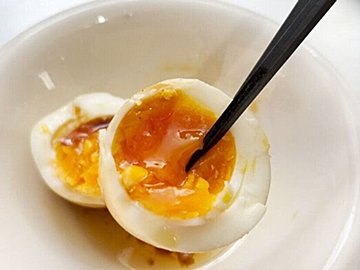 やみつきになる!半熟トロッと味玉で家族も大満足