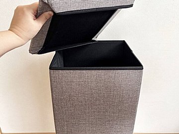ダイソーのおすすめ収納「椅子になる収納スツール(無地)」は550円以上でもすぐ買うべき!値段以上に活躍する神アイテム