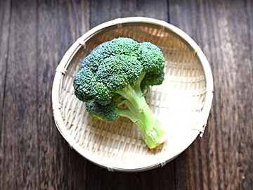 紫色のブロッコリーを避けている人は損してる!?見つけたら買うべき衝撃的な理由とは