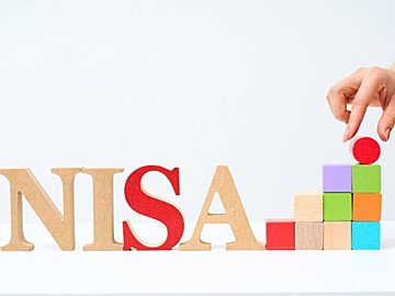 1,000万円貯めている人は、やっぱりNISAをやっている?
