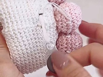 編み物好きは急いで!【ダイソー】「悩みの救世主」「ストレス解消」編み物中に絶対使える神アイテム