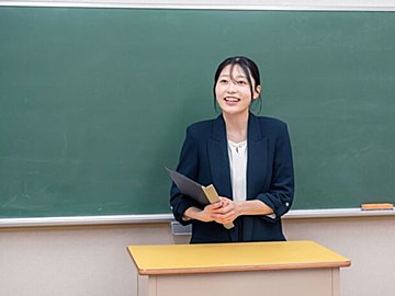 韓国語の「ソンセンニム」ってどんな意味?ハングル・発音や使い方もあわせて紹介