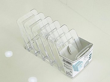 【じゃない使い方】ハンカチスタンドをキッチンに応用する【飲み物アイテムを美しく収納】