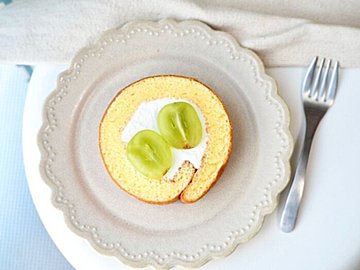 【シャトレーゼ】シャインマスカットがのっているだけじゃない!クリームまでこだわったコスパ最強スイーツ