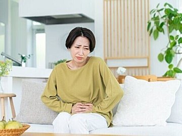 夏の疲れを引きずって便秘に!?大腸が砂漠化する秋の腸内環境の落とし穴
