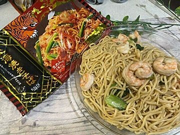 【カルディ】麺がもっちもち。オイスターソース仕上げの上海焼きそばがおいしい