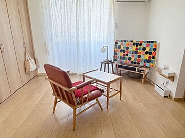 家族暮らしでもあると便利!6年間使ってみて分かった一人掛けソファーを持つメリット3選