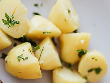 じつは避けたほうがいいかも!?野菜のプロが教える新じゃがの「もったいない」食べ方