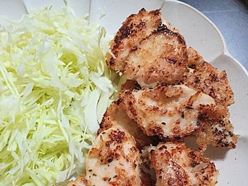 「ヨーグルトの汁」はそのまま捨てないで!驚くほどおいしい「鶏むね肉のパン粉焼き」の作り方