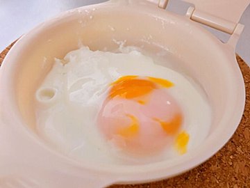 【3COINS】調理も片づけも楽チン!1分で目玉焼きがつくれる万能アイテム