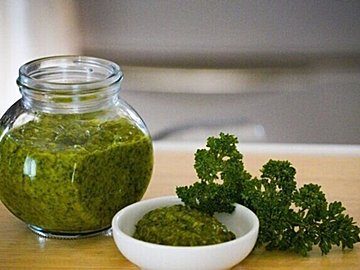 ジェノベーゼソースの使い方・レシピ24選!パスタ以外・おつまみも