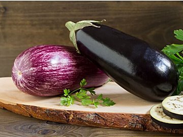 ナスを選ぶとき本体から見るのは間違い!?旬の野菜選びを失敗しないための野菜ソムリエ解説