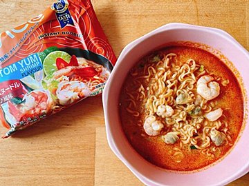 【業務スーパー】手軽に本格タイヌードル!タイ料理好きが選ぶタイ直輸入商品