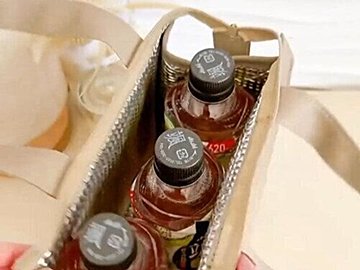 夏のお出かけのおともに!【キャンドゥ】「想像以上によかった」「大容量!」おすすめお出かけ用バッグ2選