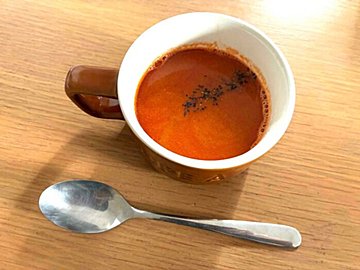 【レシピ】エビの頭と殻は捨てないで!ミキサーなしで作るビスク風スープが激うま