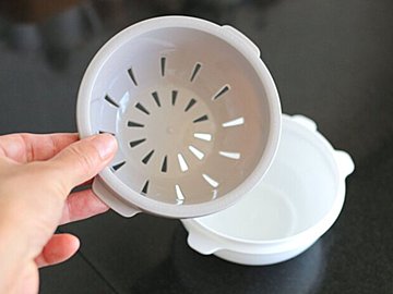一度使うと手放せない!たまご料理がレンチンでつくれる「電子レンジ調理器」が便利すぎる