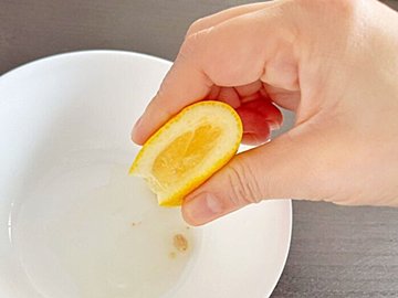【旬食材】レモンをしぼるときはxに切るのが正解だよ!&おすすめレモン果汁を使う簡単でやみつき副菜レシピ3選