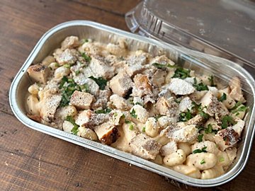 【コストコ】最新デリカは大人味?!オーブンで焼くだけでお家がレストラン!ワインのお供にしたい一品とは?
