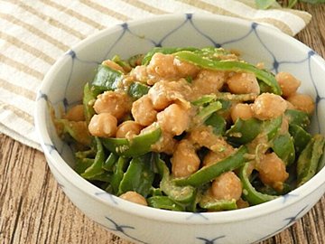 電子レンジで簡単!ピーマンの時短おかず3選