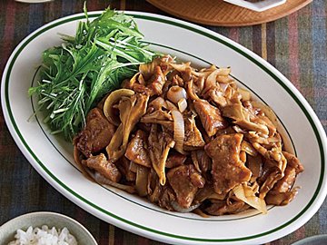 豚肉とまいたけのバターじょうゆ炒め＆たたき長いもの梅納豆あえレシピ