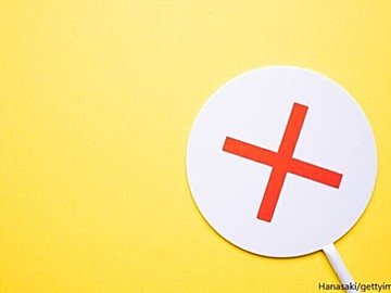 あなたはやってない？観葉植物枯らす人必見！やりがちな【水やりのNG行動・TOP3】