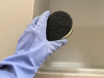 全部こなすなんて無理！6歳2歳0歳子ども3人ママが「やめてラクになった家事」一挙公開