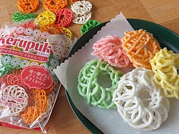 【業務スーパー】食べ物なの!?カラフルでかわいいお花のかたちのおせんべい