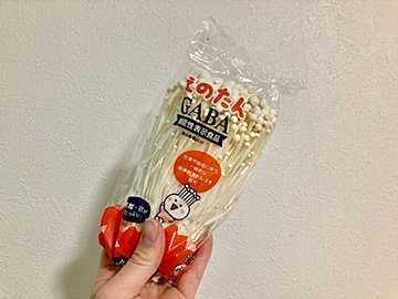「えのき」は冷凍保存が正解！時短&食品ロス防止にも◎な「冷凍えのき」活用術