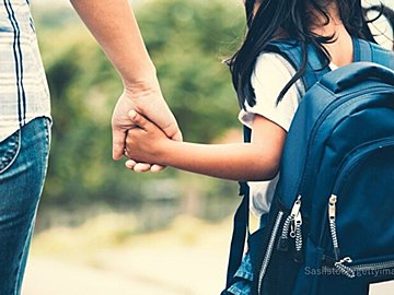 元不登校ママの私が伝えたいたった1つのこと「学校に行きたくない子とそのママへ」