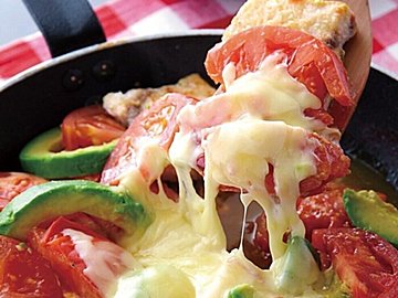 お魚料理レパートリーで悩んでいる人必見！なすとトマトはお魚料理に合う！ワンパンレシピ