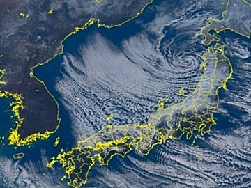 夏の風物詩「積乱雲」、じつは冬も大発生していた！雨、あられ、雪、雷…全部盛りな冬の積乱雲を気象予報士が解説