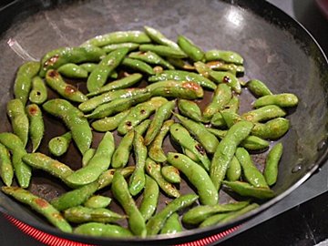 【旬食材】枝豆はゆでるだけじゃない！フライパンで♪レンジで♪枝豆加熱方法＆簡単アレンジレシピ