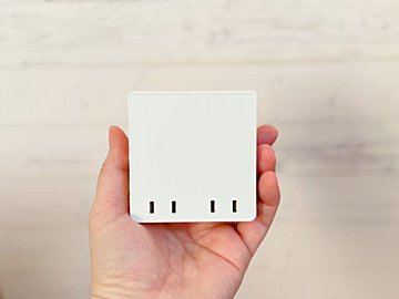 550円以上でもすぐ買うべき！ダイソーで見つけた、コンセントまわりをすっきりさせてくれる神アイテム