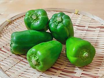 野菜漢字クイズ 青椒 と書くのは どんな野菜 サンキュ 野菜漢字クイズ 青椒 と書くのは どんな野菜 サンキュ