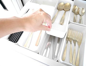 全部100均 スッキリ オシャレにきまるカトラリー収納術 サンキュ