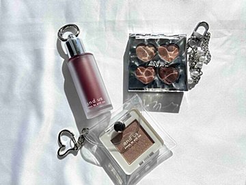 【3COINS】マニア厳選！9月発売の最新チャームコスメBEST3は？