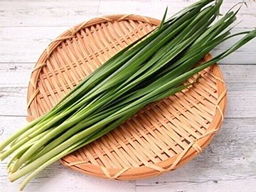 あなたも間違えているかも!?やってはいけないニラの保存方法