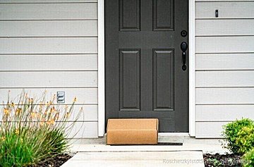 配達員からの「置き配完了写真」が秀逸すぎる！第四弾を待ちわびる人続出！