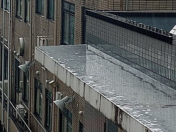 今日は夕立があるかも？気象予報士が洗濯物を外に干さない日の共通点