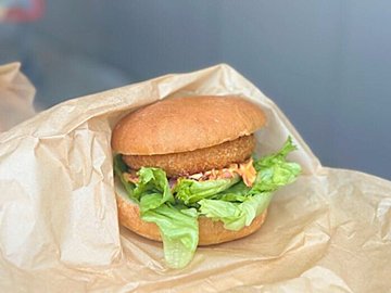 過去一ボリューム!?【コストコ】フードコートの新作バーガーが大迫力で大満足だから食べて欲しい