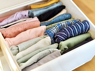 全部しまわないのがコツ！ 時短研究家ママおすすめ「3段階収納」で衣替え時短