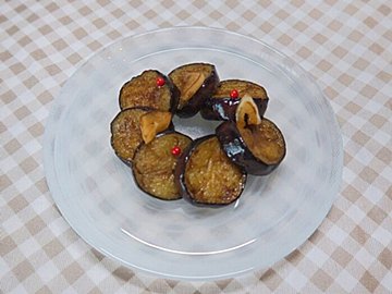 【旬食材】焼いて漬けるだけ！「なすのバルサミコマリネ」のつくり方