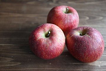 食材はりんご1個だけ！砂糖なしで作れる簡単デザートレシピ2選
