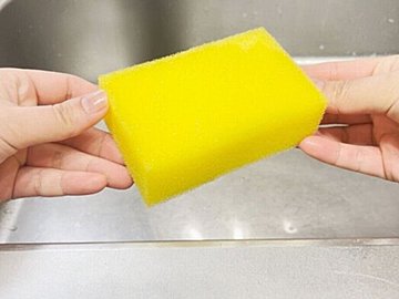 キッチンスポンジの除菌テクニック！清潔を保ちながら菌を防ごう
