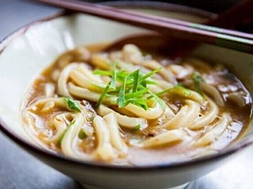 いつもの“カレーうどん”を劇的においしくする「ひと手間」