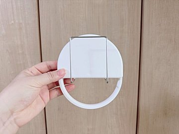 【ダイソー】見つけたらすぐ買って！隠せてデスク周りがすっきりする110円のシンプルゴミ箱