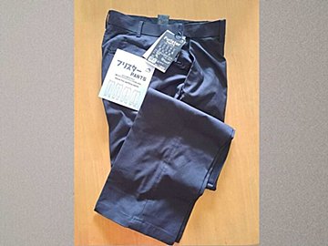 【ワークマン】学生やビジネスパーソンの洗い替えに最適な黒パンツ